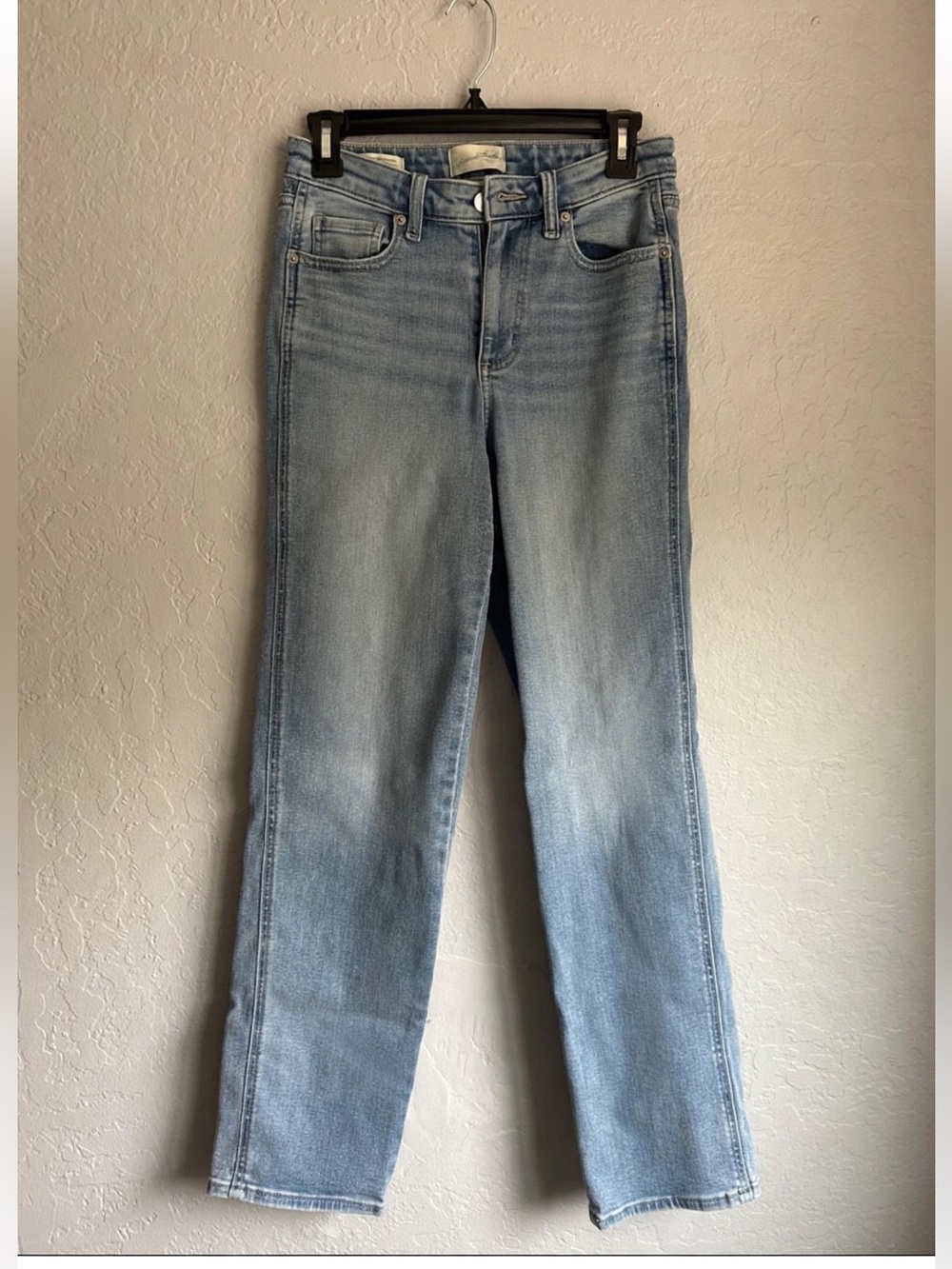 Universal Thread Jeans 6R High Rise Straight Leg Light Wash Everyday Target